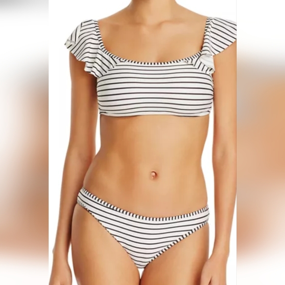 Vince Camuto Red/White Ruffled Bikini Small - Picture 7 of 9